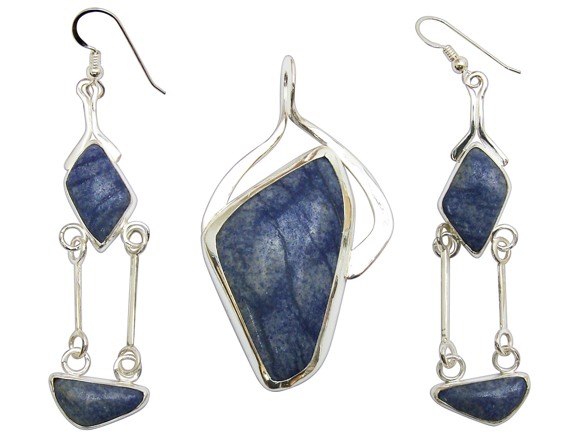 Lex & Lu Sterling Silver Blue Glass & Blue Quartz Graduated Necklace 18.5 Lex & Lu Sterling Silver Blue Glass & Blue Quartz Graduated Necklace 18.5