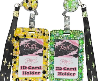 Portatarjetas de identificación para el trabajo con perlas brillantes y clip retráctil con cordón (amarillo + verde), paquete de 6