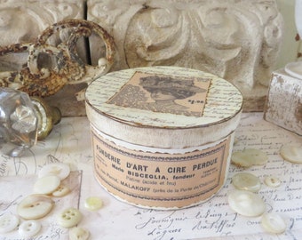 Paris Vintage Style 4.25" Round Paper-Mache Box with Vintage French Graphics. Shabby Chic Cottage, Country, Farmhouse Style Home Decor