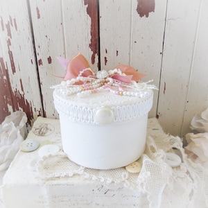 Gift Box Small Keepsake Storage, Paper Mache, Vintage Lace Antique Buttons. Shabby Chic, Farmhouse Cottage, French, Country Style Home Decor