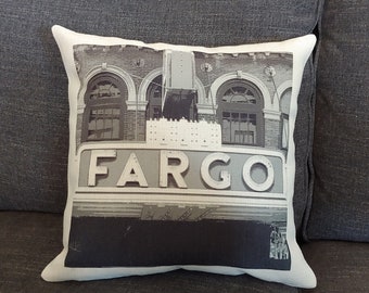 Fargo Theatre blk/wht Decorative Pillow North Dakota