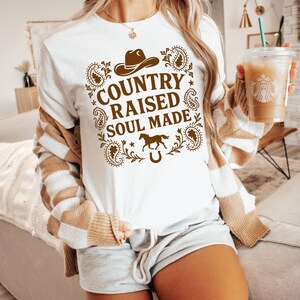 Koszula Country Raised Soul Made, Koszula Western Rodeo, Koszulka Cowgirl Graphic, Koszula Country Music, Koszulka Vintage Cowboy Aesthetic, Koszulka Western