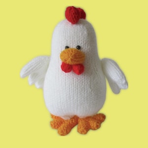 Cooper the Chicken toy knitting pattern