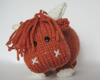 Mac the Highland Bull toy knitting pattern