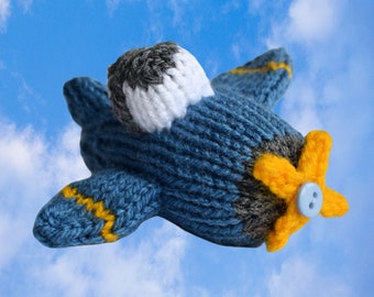 Dinky Plane toy knitting pattern