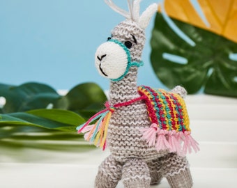 Albie the Alpaca toy knitting pattern