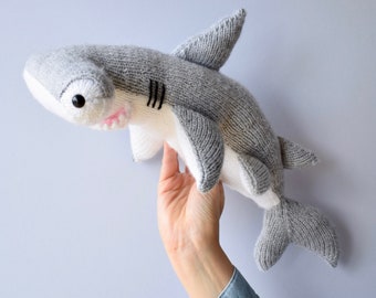 Hammerhead Shark toy knitting patterns