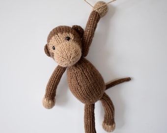 Mick the Monkey toy knitting pattern