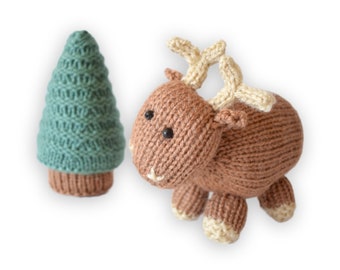 René the Reindeer toy knitting patterns