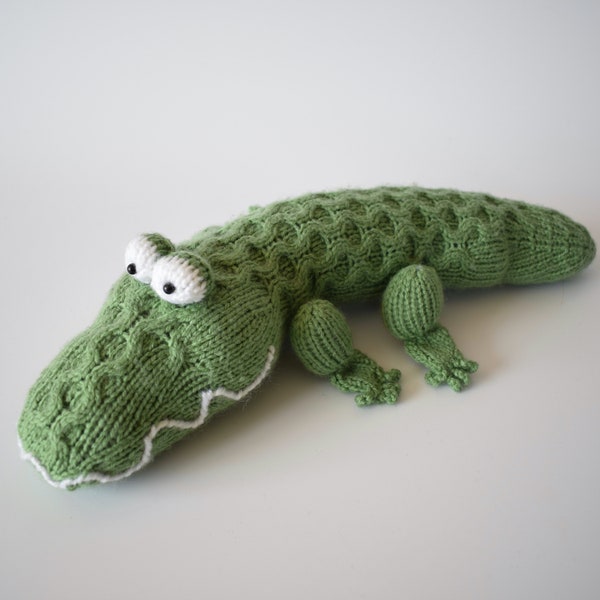 Modèle de tricot jouet Miles le crocodile
