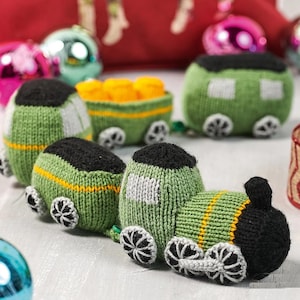 Strickmuster für ein Spielzeugeisenbahn-Dampflokomotiv-Spielset (PDF)
