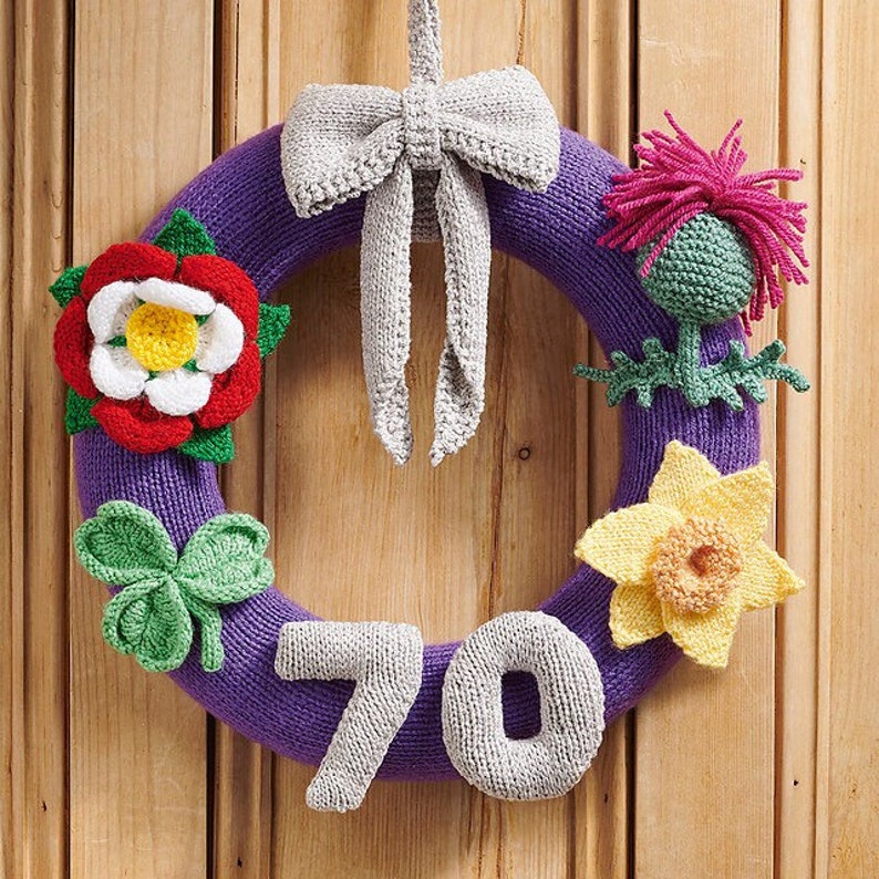 Platinum Jubilee Wreath Knitting Pattern PDF Etsy
