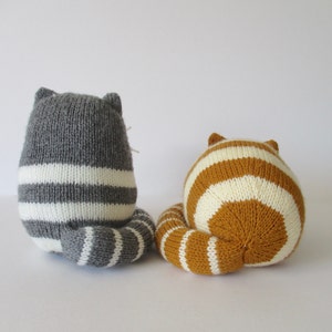 Ginger and Smudge toy cats knitting patterns image 3