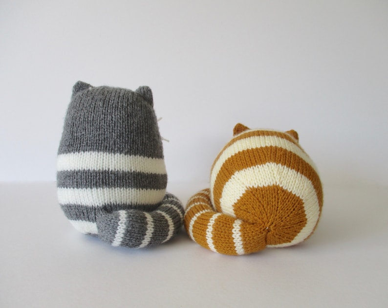 Ginger and Smudge toy cats knitting patterns image 3