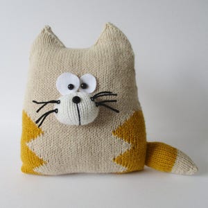 Cat Cushion Knitting Pattern PDF download