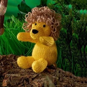 Leon the Lion toy knitting pattern