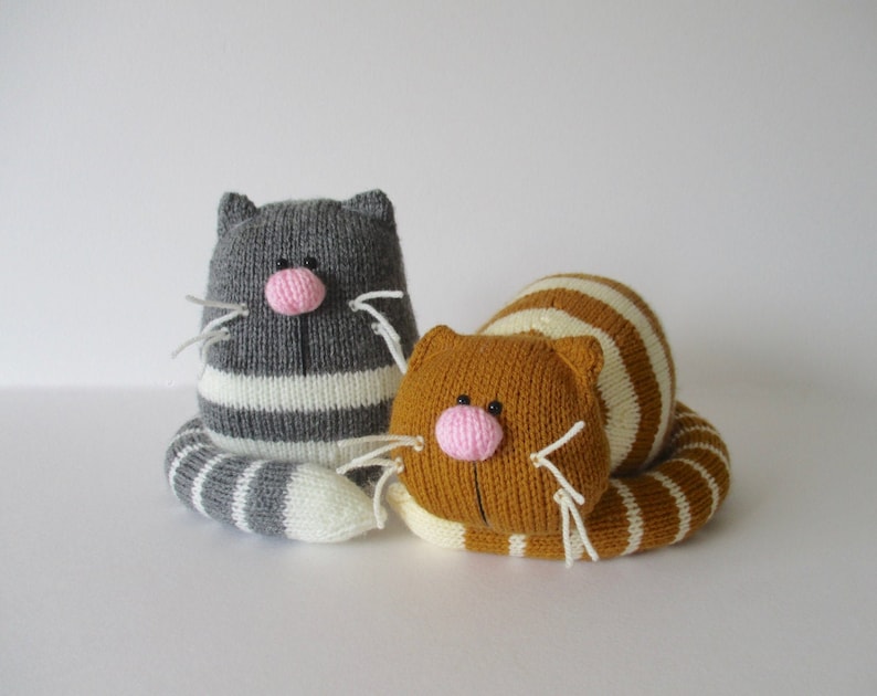 Ginger and Smudge toy cats knitting patterns image 1