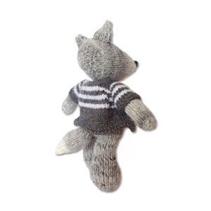 Gray Wolf toy knitting patterns image 9