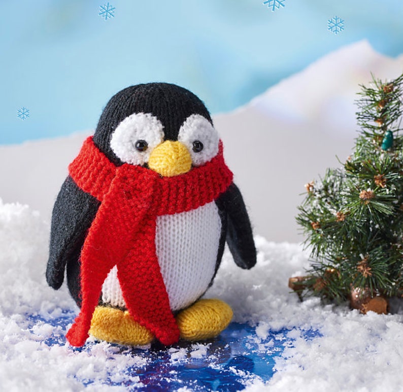 Chilly Charlie Penguin toy knitting pattern image 1