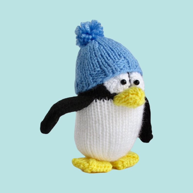 Pablo the Penguin toy knitting pattern image 6