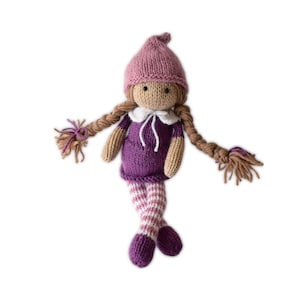 Stickmönster: "Elena Elf" docka i akrylgarn från DK (digital PDF-nedladdningsbar fil)