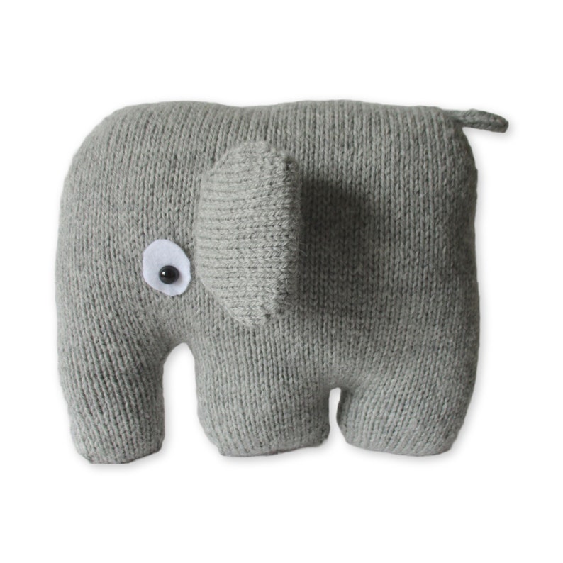 Elephant Cushion Knitting Patterns image 1