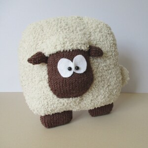 Sheep Cushion Knitting Patterns image 5