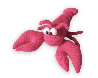 Larry the Lobster toy knitting pattern