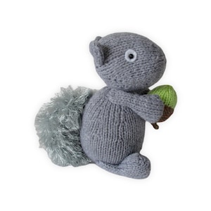 Finsbury Squirrel toy knitting patterns