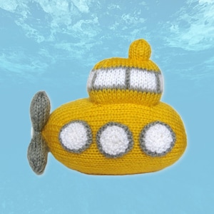 Whirly Submarine toy knitting pattern