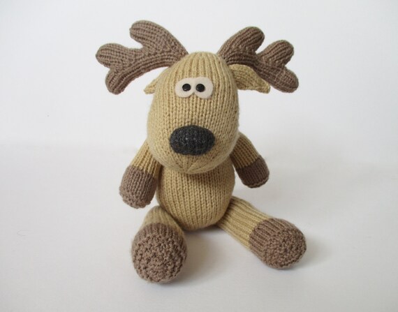 Rupert Reindeer toy knitting pattern