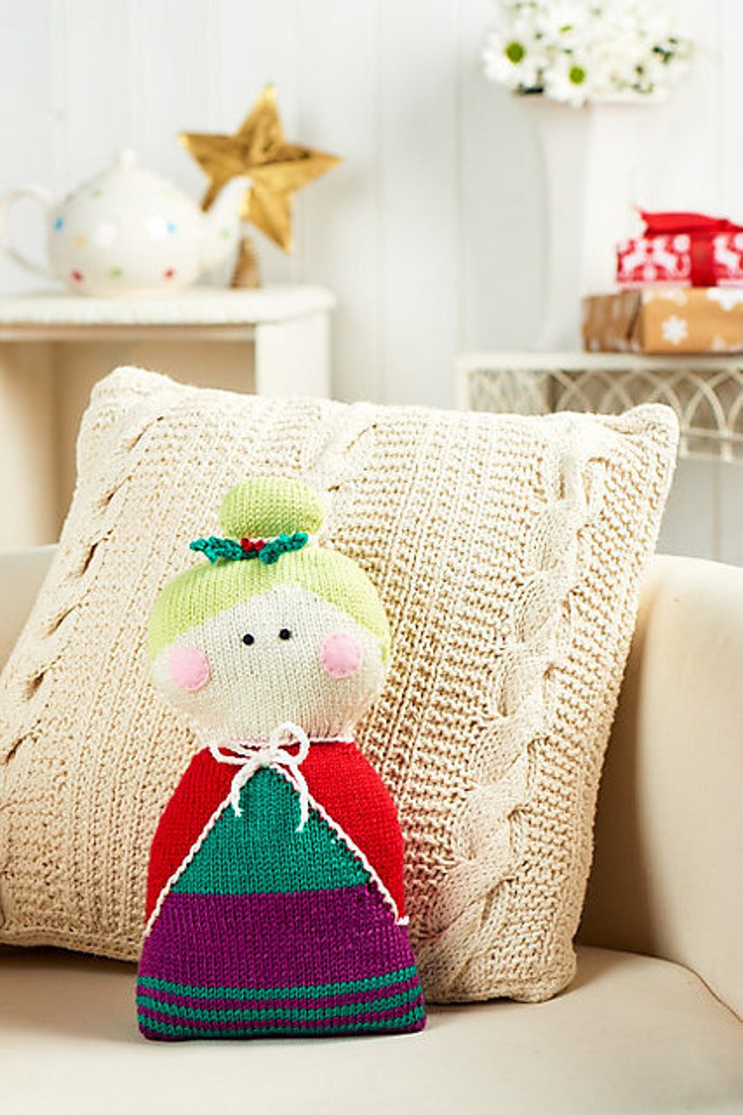 Mrs Claus Christmas Cushion Knitting Pattern Etsy