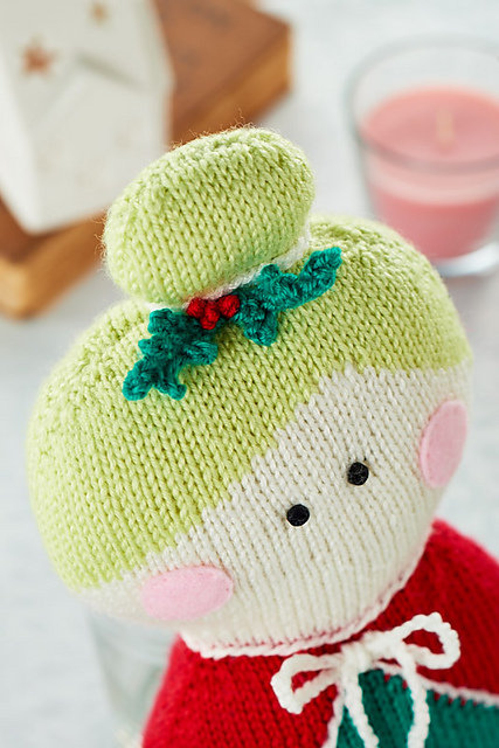 Mrs Claus Christmas Cushion Knitting Pattern Etsy