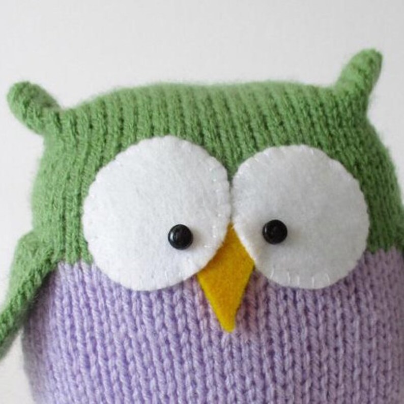 Tooley Owl toy knitting pattern
