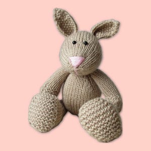 Nibbles the Bunny toy knitting patterns