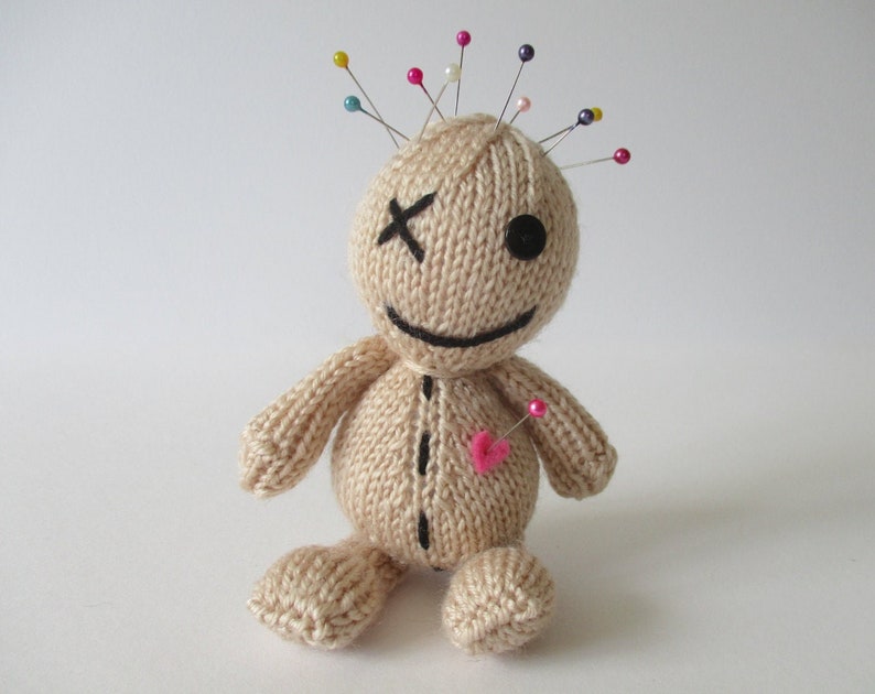 Voodoo Doll toy knitting pattern image 1