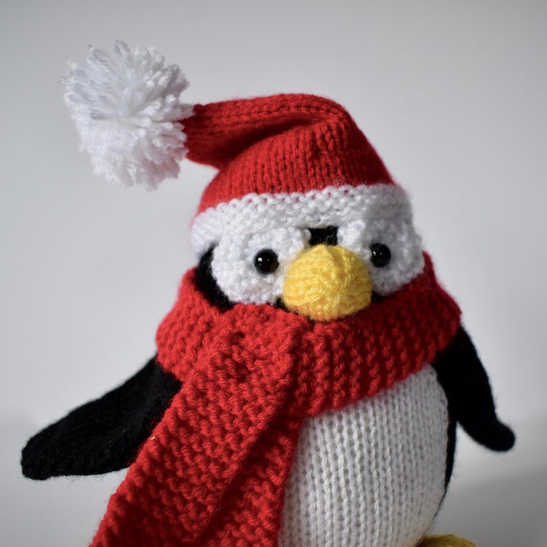 Chilly Charlie Penguin toy knitting pattern image 5