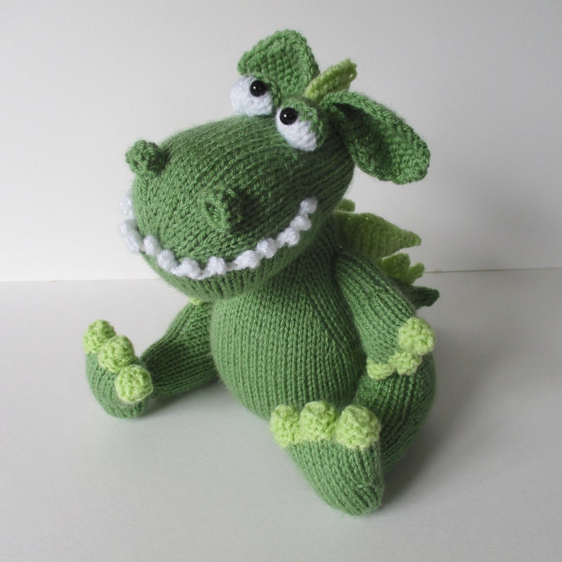 Griff the Dragon Toy Knitting Pattern Etsy Denmark