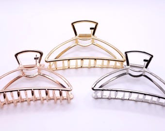 Stylish Metal Hair Claw Clips for Women, Medium Size, Strong Hold for Thick Hair, Durable Non-Slip Hair Accessories