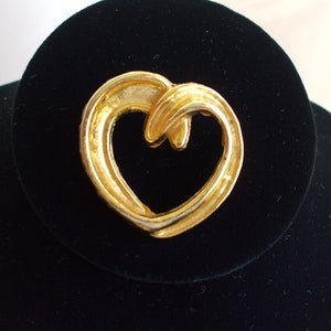 Gold Tone Heart Shaped Brooch, Pin, 80s, Solid Piece image 1