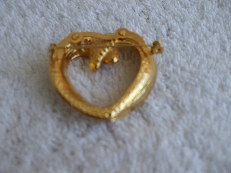 Gold Tone Heart Shaped Brooch, Pin, 80s, Solid Piece image 3