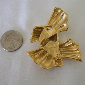 Monet Gold Tone Brooch, Large, Signed , Vintage image 4