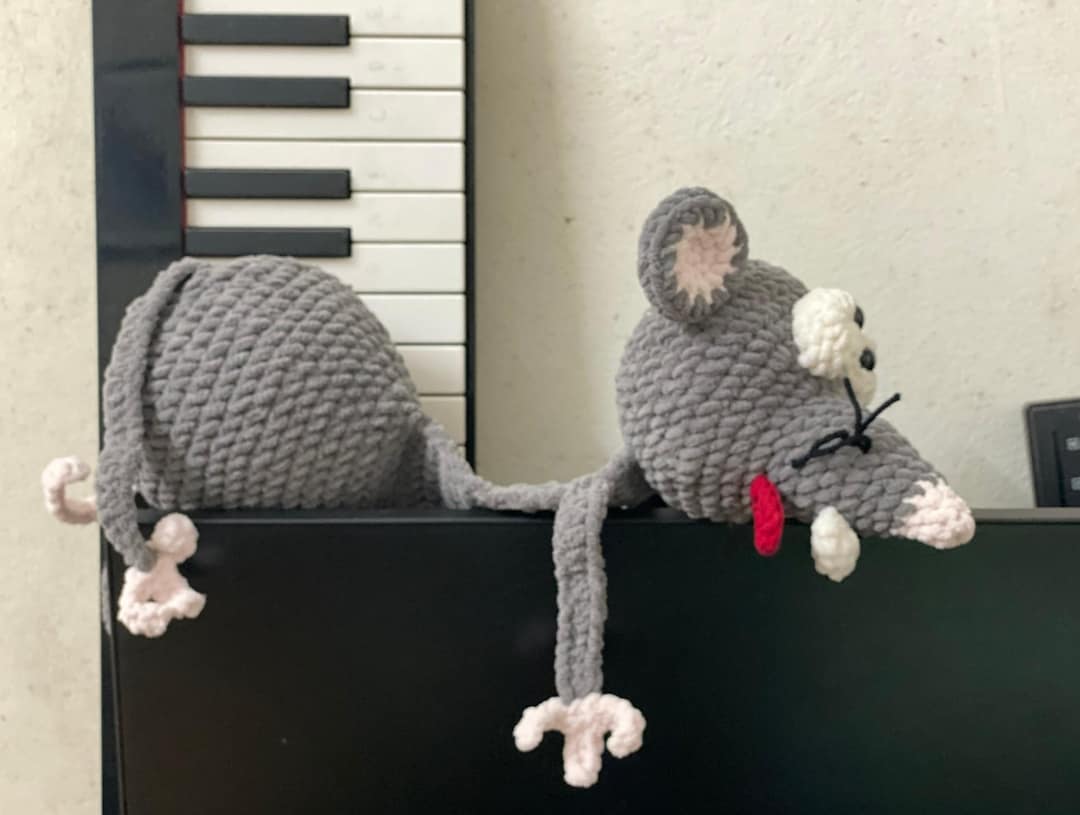 Crochet Rat Door Stop Pattern: Funny Home Decor (PDF Pattern) - Etsy