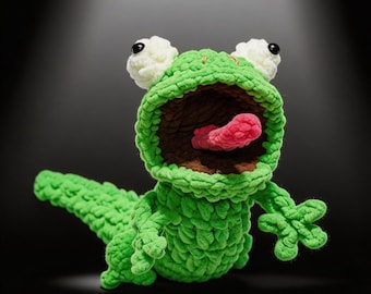 No-Sew Little Lizard Tom Crochet Pattern | Inspired by Hoppers | Big Mouth Amigurumi PDF