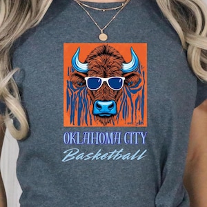 Camiseta OKC Thunder, regalo para adultos y niños, camiseta para la NBA, regalo para fanáticos de OKC Thunder, camiseta de mascota para niños, idea de regalo de Oklahoma City Thunder