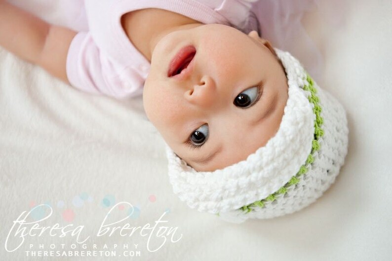 Cotton visor beanie for newborn, stripe of your choice, accented with daisy flower, newborn to four to six months image 5