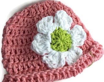 Cotton rolled brim newborn Beanie, infant hat,soft pink with daisy flower trim