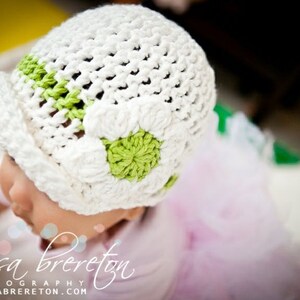 Cotton visor beanie for newborn, stripe of your choice, accented with daisy flower, newborn to four to six months image 3