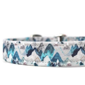 Blue Snowy Mountains Dog Collar - Custom Dog Collar - Martingale - Pet Accessories - Designer Dog Collar - Cat Collar
