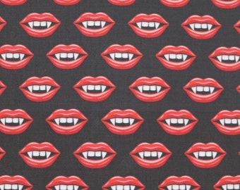 Collare per cani Vampire Smile - Vestibilità personalizzata